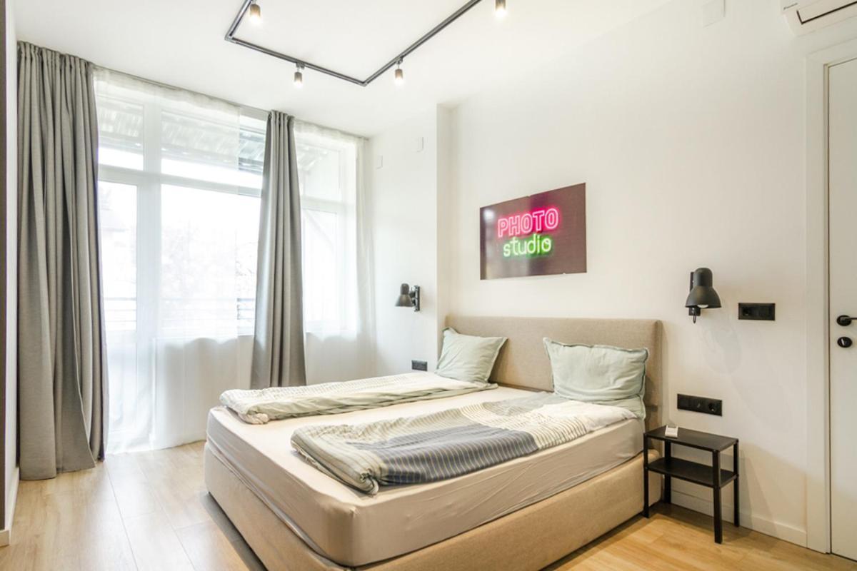 Viral 2 Bedroom Photo Loft Apartament