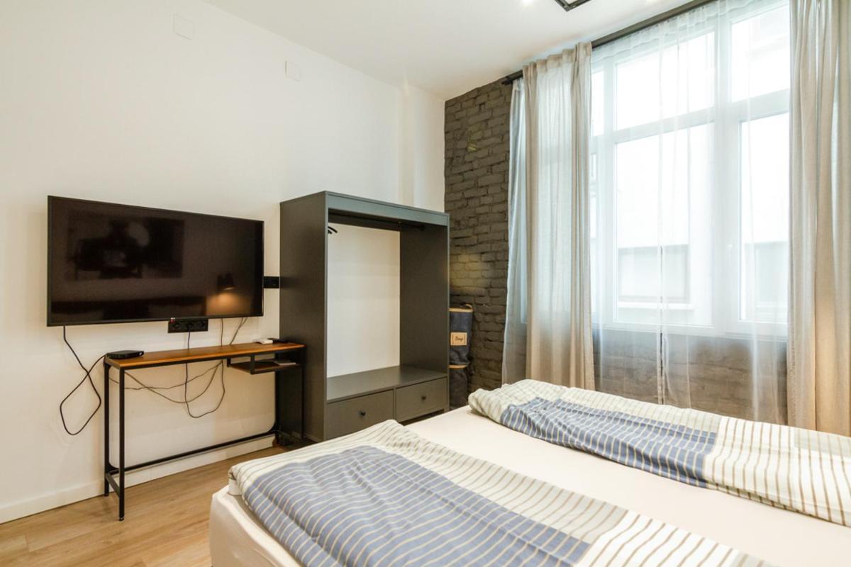 Viral 2 Bedroom Photo Loft Apartament